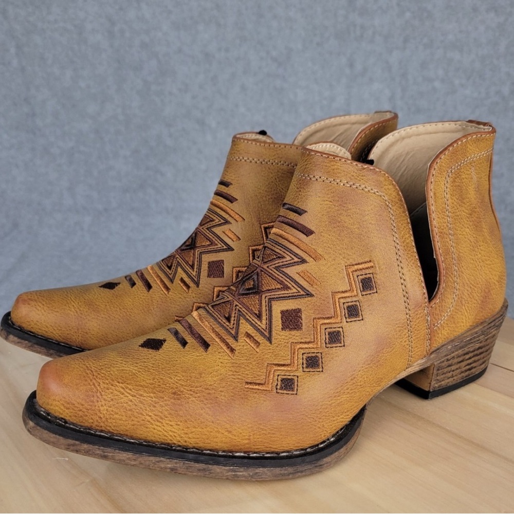 Roper brand, Ava Ankle Booties with Aztec Design